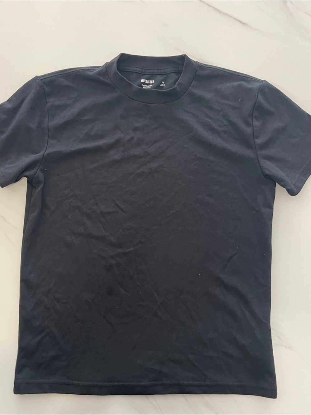 Hollister Men's Black Short Sleeve Crewneck Tee